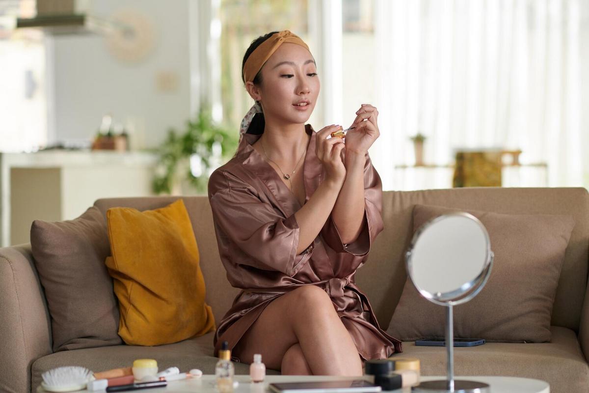 10-Step Korean Skincare Routine: Why It’s Worth the Hype