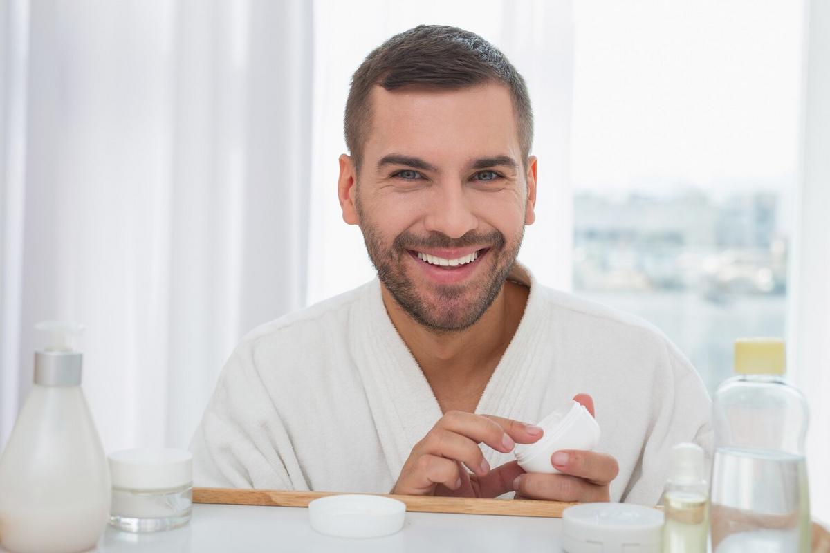 Men’s Skincare Routines: Breaking the Stereotype